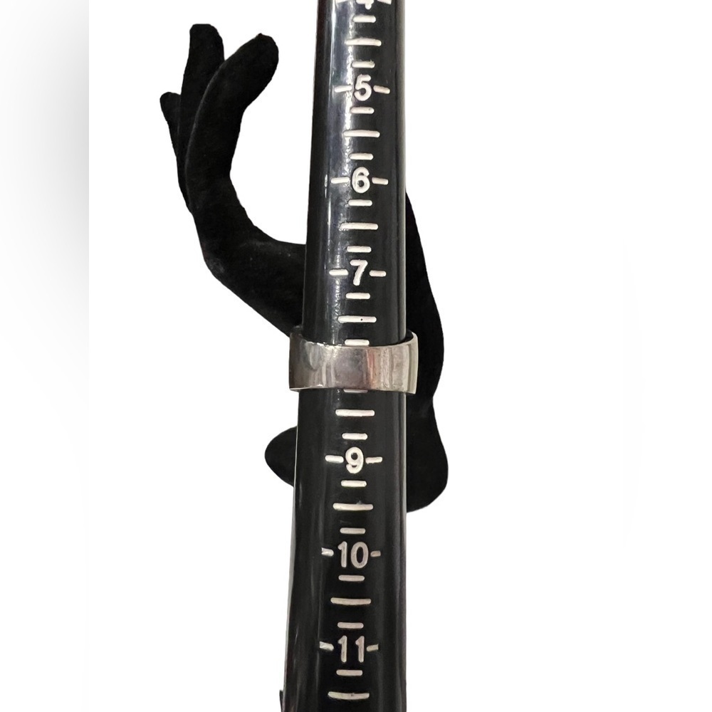 SOLD rhinestones floral pattern ring - Picture 4 of 4